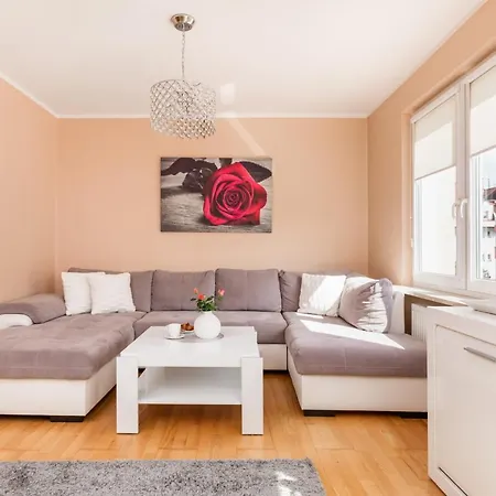 Apartment Rose In By Renters